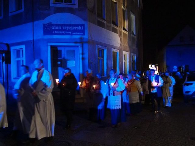 P1010368 – frame at 0m37s