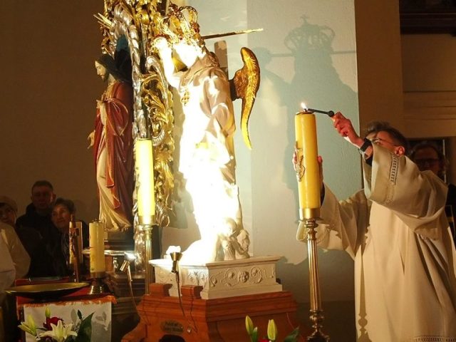 P1010404 – frame at 0m13s